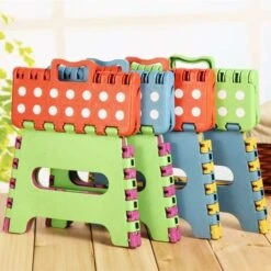1 Pièce Tabouret Pliant Plastique, Petit Marchepied Pliant, Tabouret Pliantes Pour Enfants Et Adultes, Pour Cuisine, Salle De Bain, Jardin, Couleur ExpéDiéE Au Hasard, Avec Poignée -ATMOSPHERA || Songmics Soldes Boutique 38712442 4