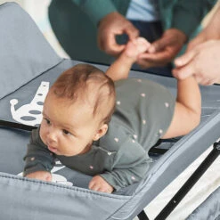 SWANEW Table à Langer Pliable Pour Bébé, Étagère à Langer Combinaison à Langer Réglable En Hauteur Avec Panier De Rangement Gris Foncé 11 SWANEW Table à Langer Pliable Pour Bébé, Étagère à Langer Combinaison à Langer Réglable En Hauteur Avec Panier De Rangement Gris Foncé -ATMOSPHERA || Songmics Soldes Boutique 81064003 5