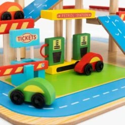 Circuit Voitures Jouet Pour Enfants Et Garage Montessori Robincool Monza 50x40x47 Cm 5 Accessoires Inclus En Bois Écologique -ATMOSPHERA || Songmics Soldes Boutique 81223030 3